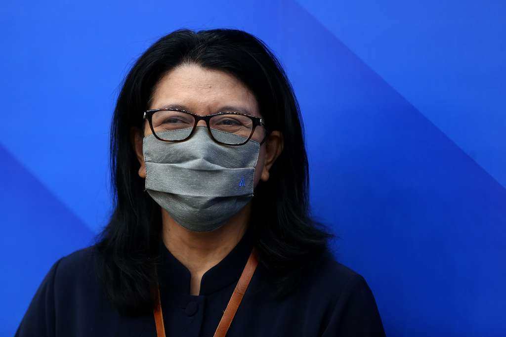 JUbir vaksin Dr. dra Lucia Rizka Andalusia JUbir vaksin Dr. dra Lucia Rizka Andalusia