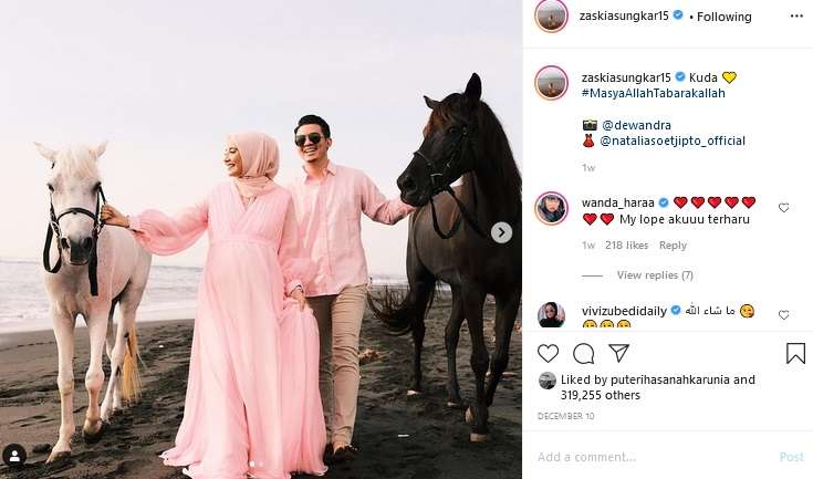 Zaskia Sungkar Zaskia Sungkar