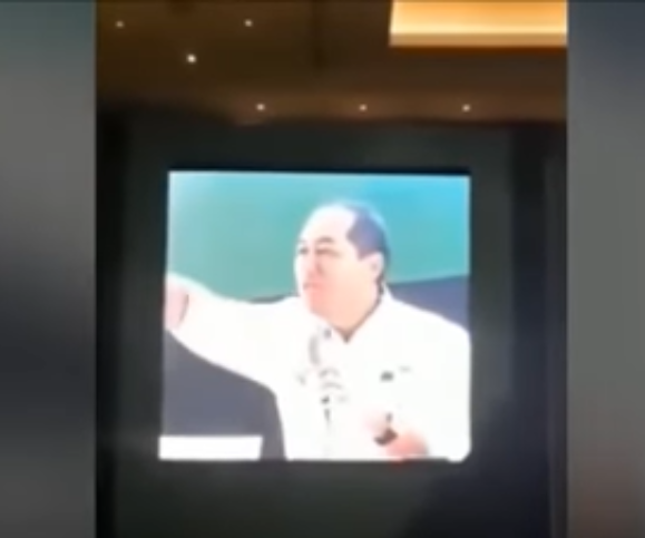 M Lutfi di acara seminar
