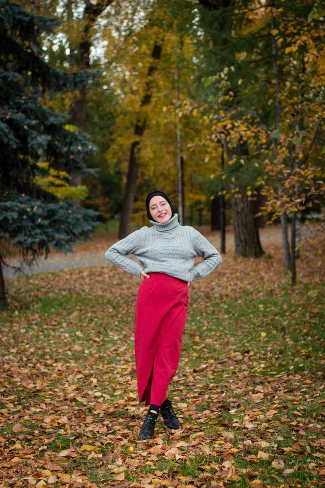 Memakai High-Waisted Pants
