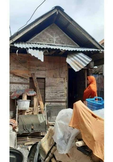 Kondisi rumah siti hawa
