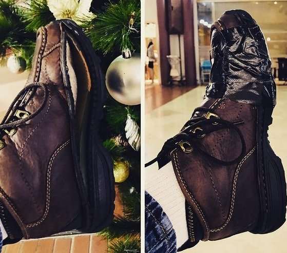 Sepatu jebol