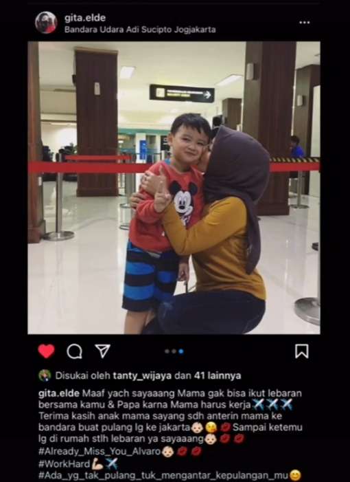Pramugari Sriwijaya Air SJ 182