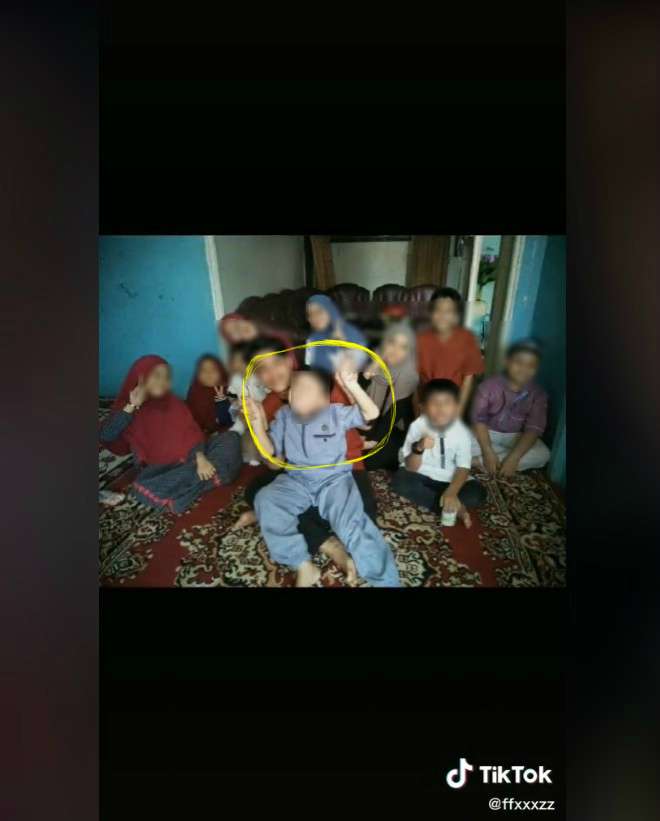Atha dan Keluarga