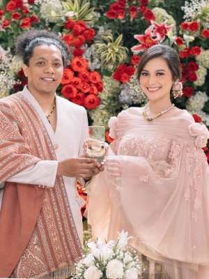 Ari dan Indah