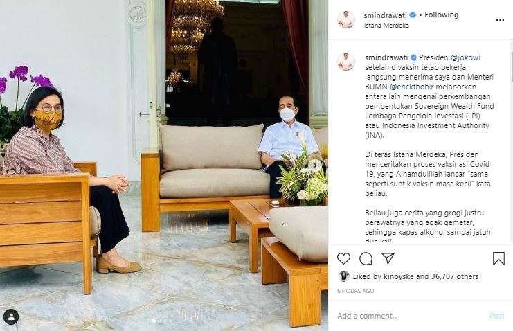 Menkeu, Sri Mulyani Indrawati, bersama Presiden Joko Widodo.