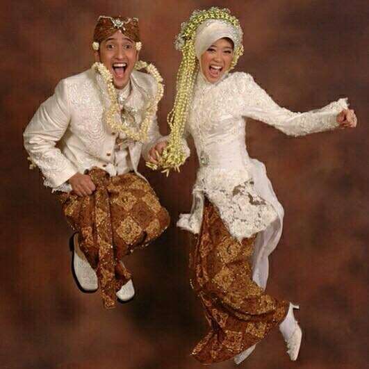 momen pernikahan seleb