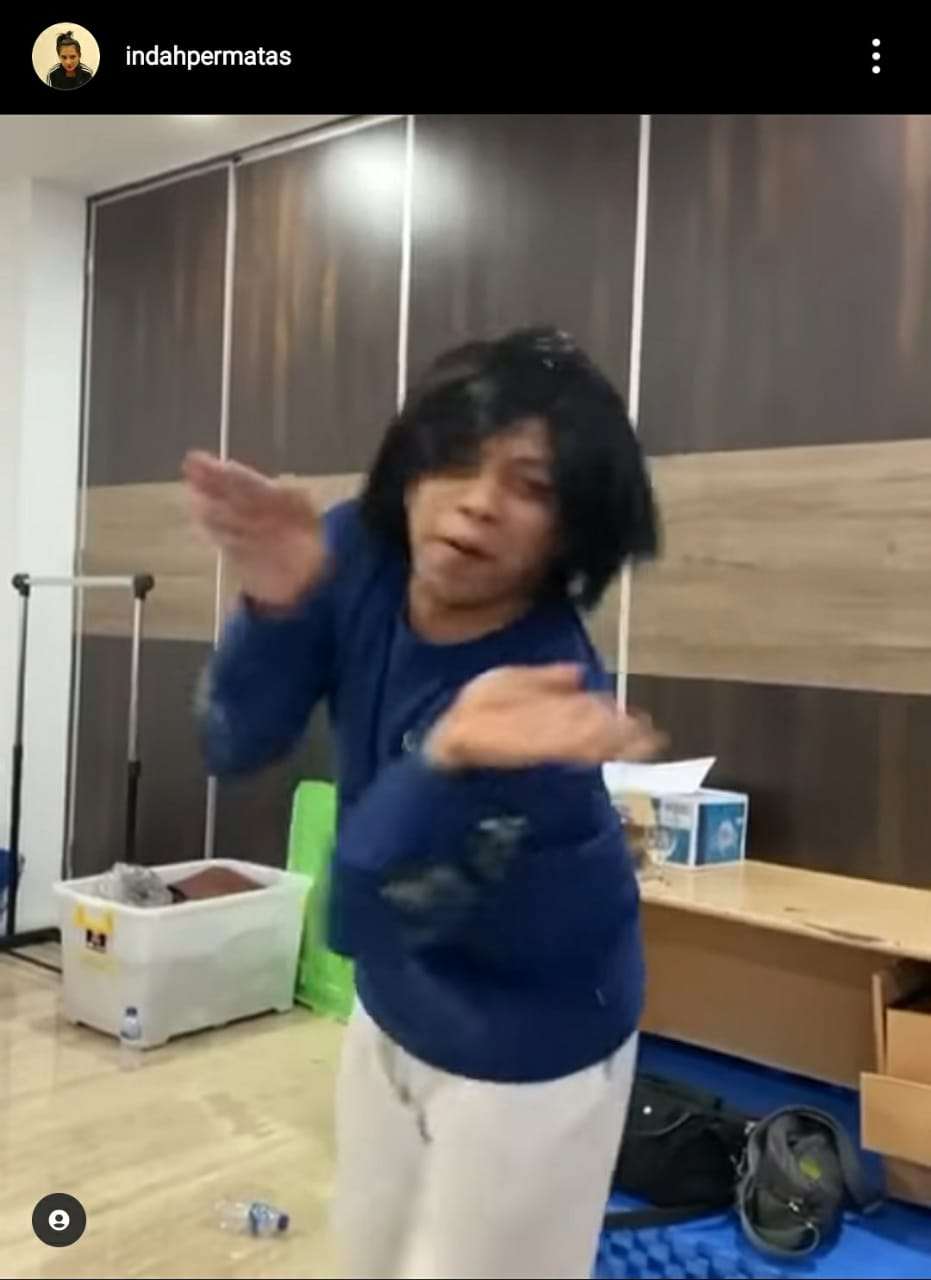 Video Arie Kriting