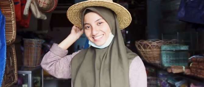 Istri Zulfani Pasha