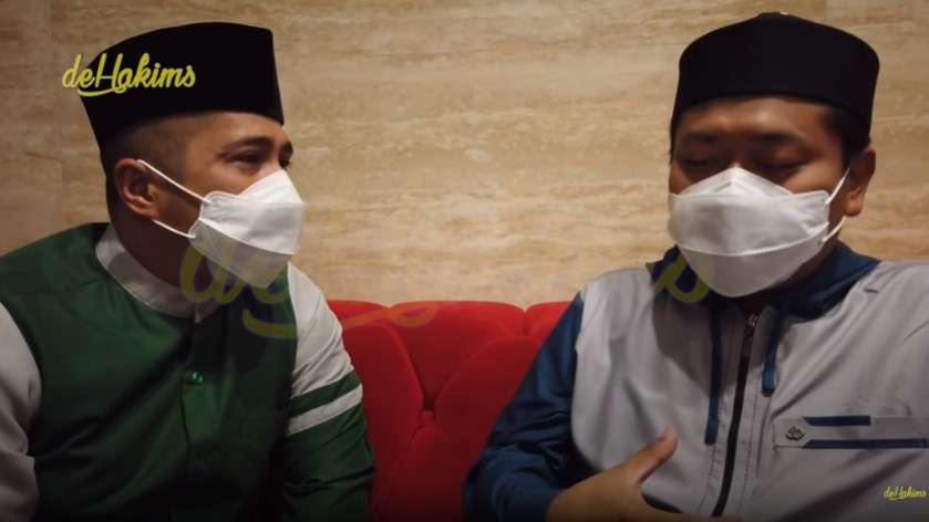 Irfan Hakim dan Iskandar asisten Syekh Ali Jaber