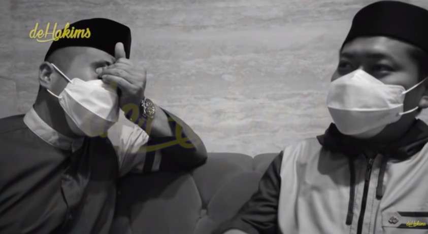 Irfan Hakim dan Iskandar asisten Syekh Ali Jaber