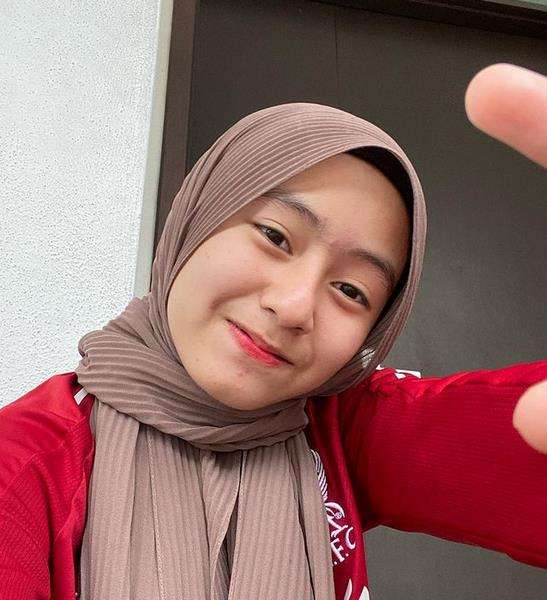 Mia Sara Nasuha, artis muda Malaysia.