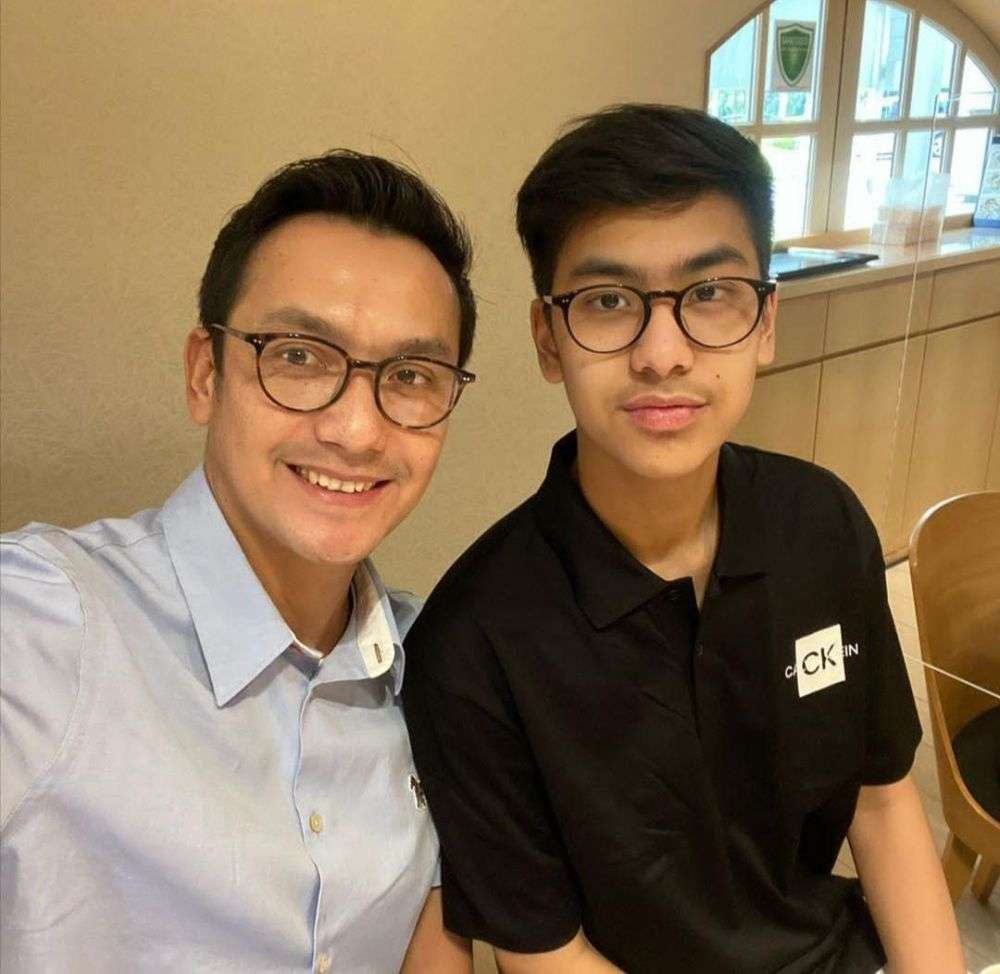 Ayah dan anak Ayah dan anak