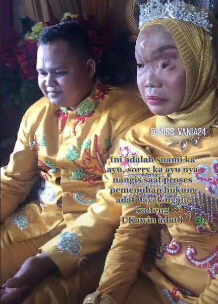 Banyak yang mendoakan semoga Ayu dan suami langgeng.