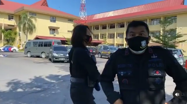 Polisi