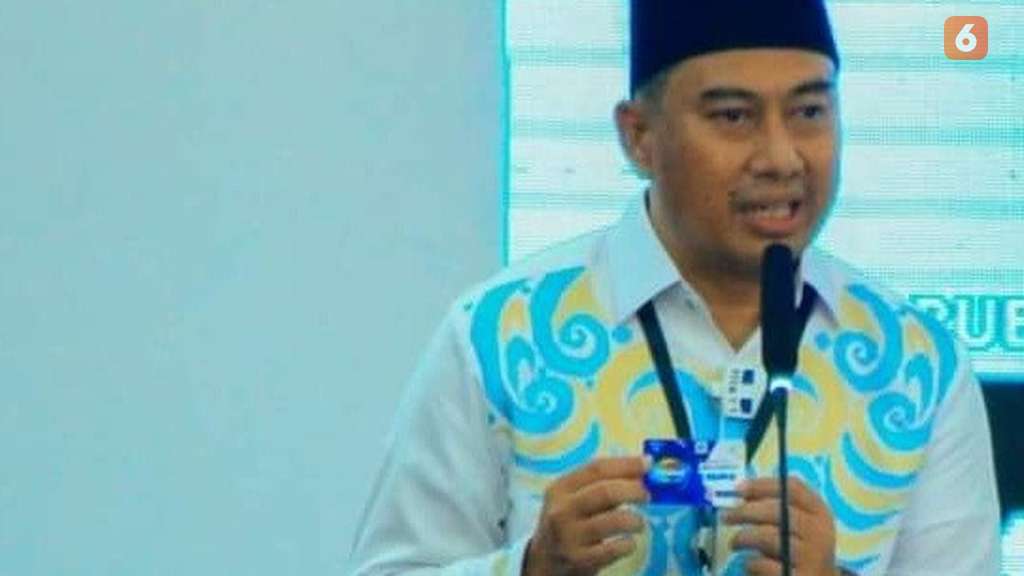 Bupati Bonebol Hamim Pou