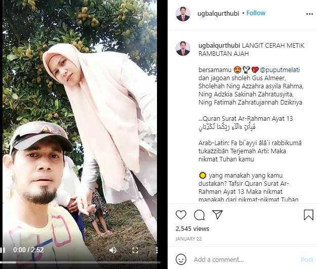 Ustaz Guntur Bumi dan keluarga Ustaz Guntur Bumi dan keluarga