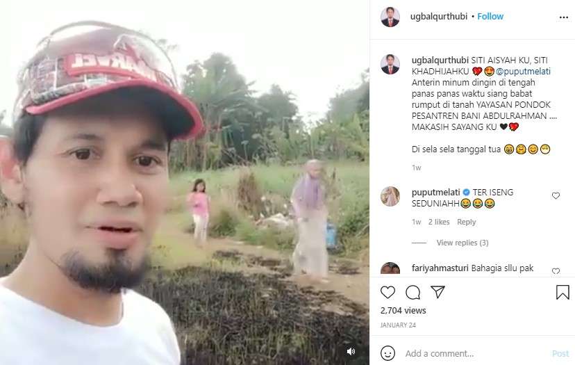 Ustaz Guntur Bumi dan keluarga Ustaz Guntur Bumi dan keluarga