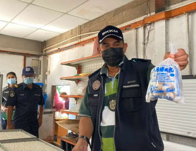 Bakso berbahan dasar babi tanpa label