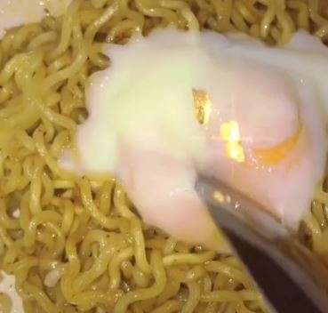Mi goreng emas