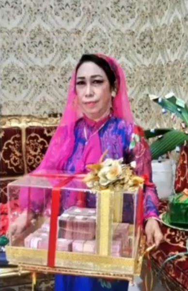 Uang panaik atau mas kawin sebesar Rp500 juta.