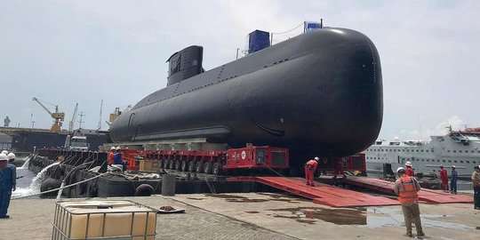 Kapal Selam Alugoro 405