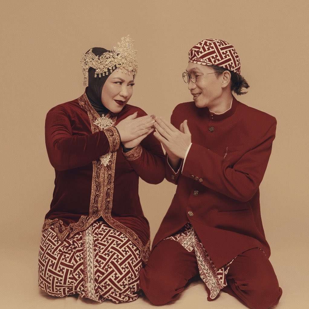 Melly dan Anto Hoed (Foto : @melly_goeslaw)