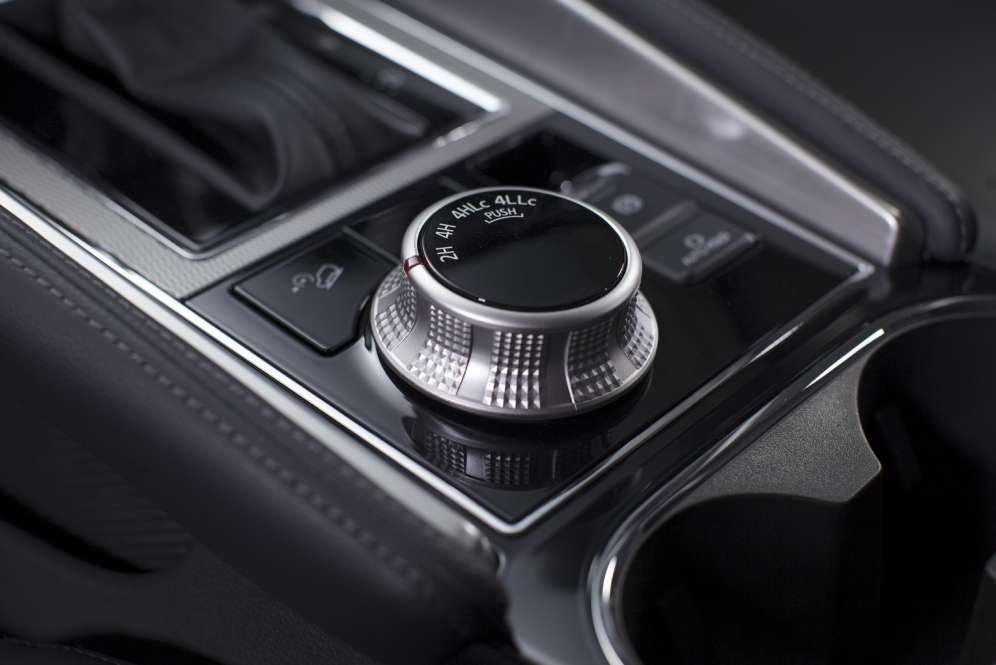 Mitsubishi New Pajero Sport