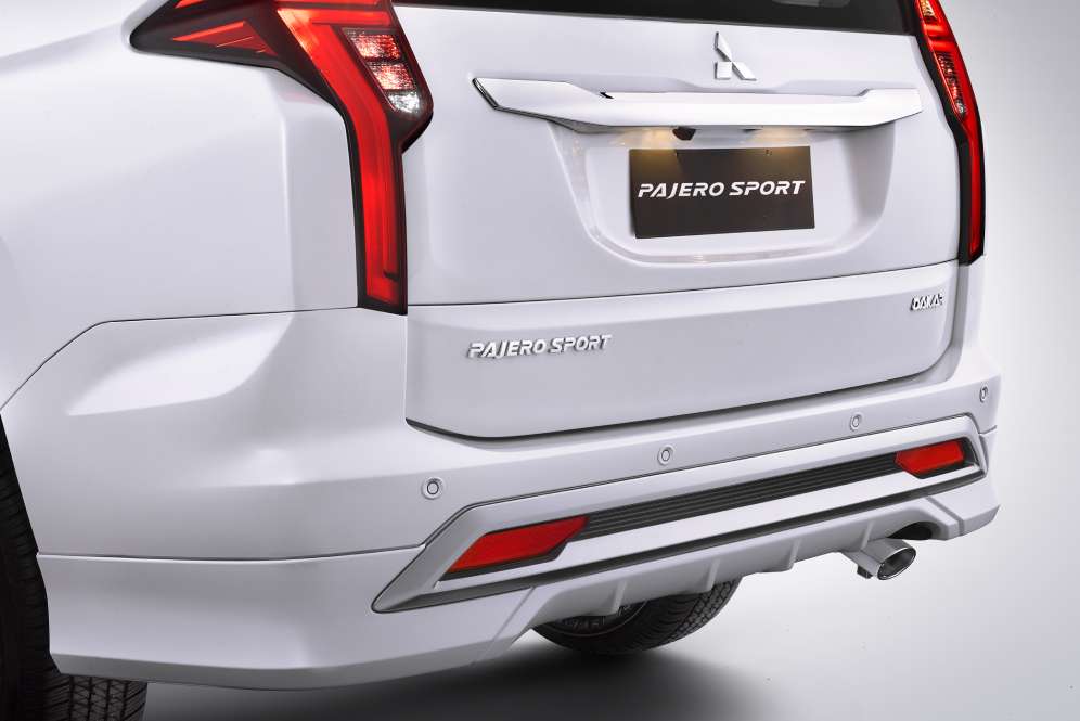 Aksesoris Anyar New Pajero Sport