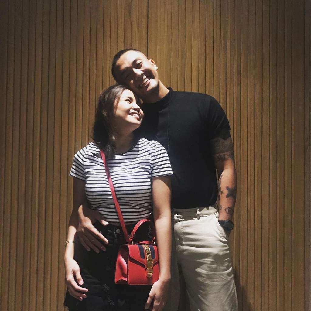 Uus dan istrinya Kartika