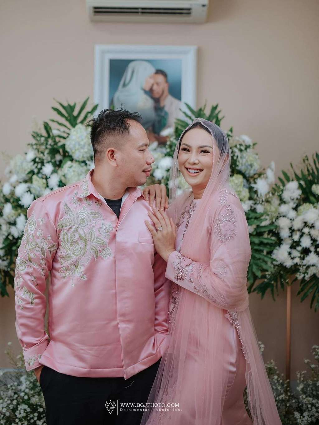 Vicky Prasetyo & Kalina Octaranny