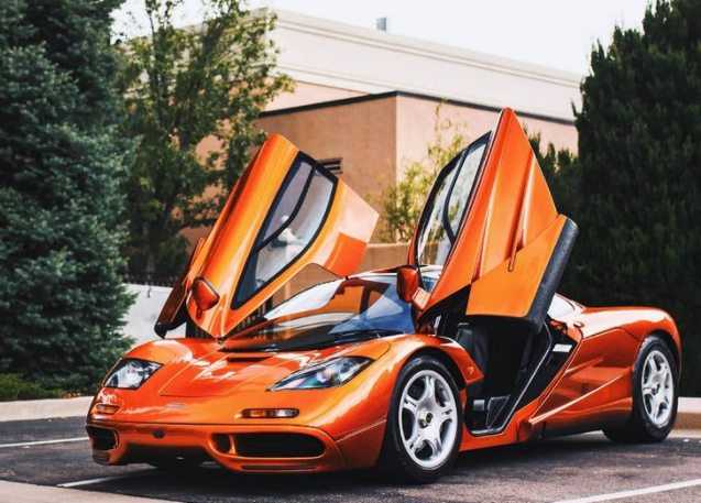 Koleksi Mobil Elon Musk