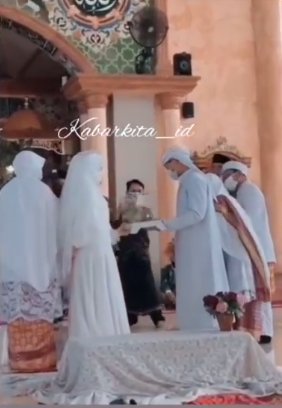 Pasangan pengantin