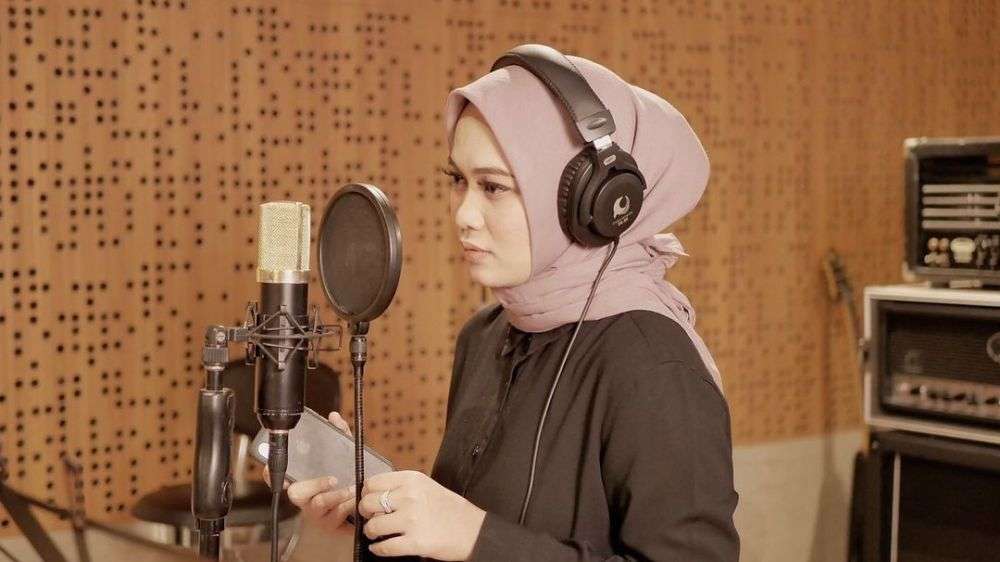 Anisa Rahman Anisa Rahman