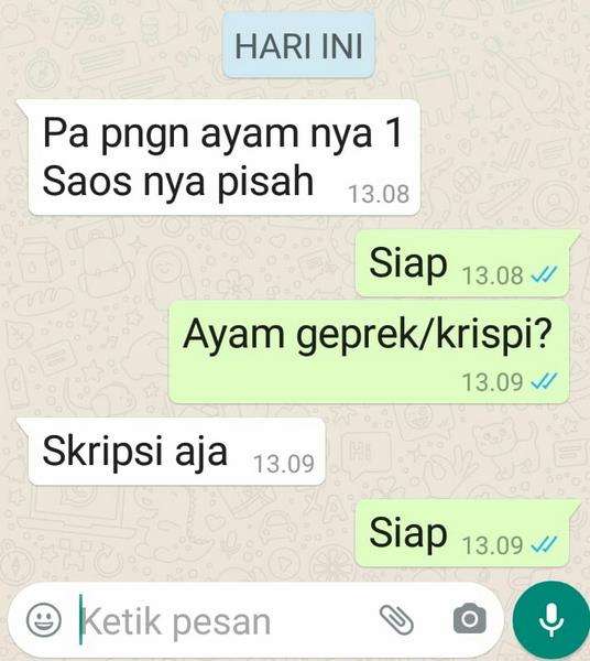 Skripsi gorengnya satu, saosnya dipisah.