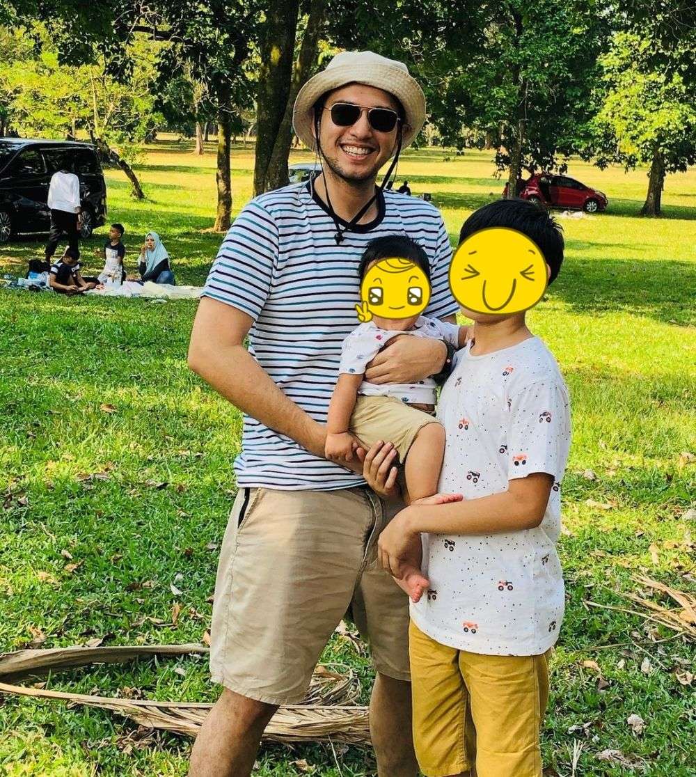 Aktor Momong Anak Aktor Momong Anak