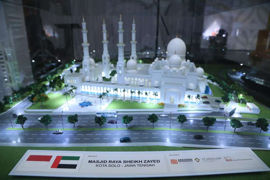 Masjid Raya Sheikh Zayed