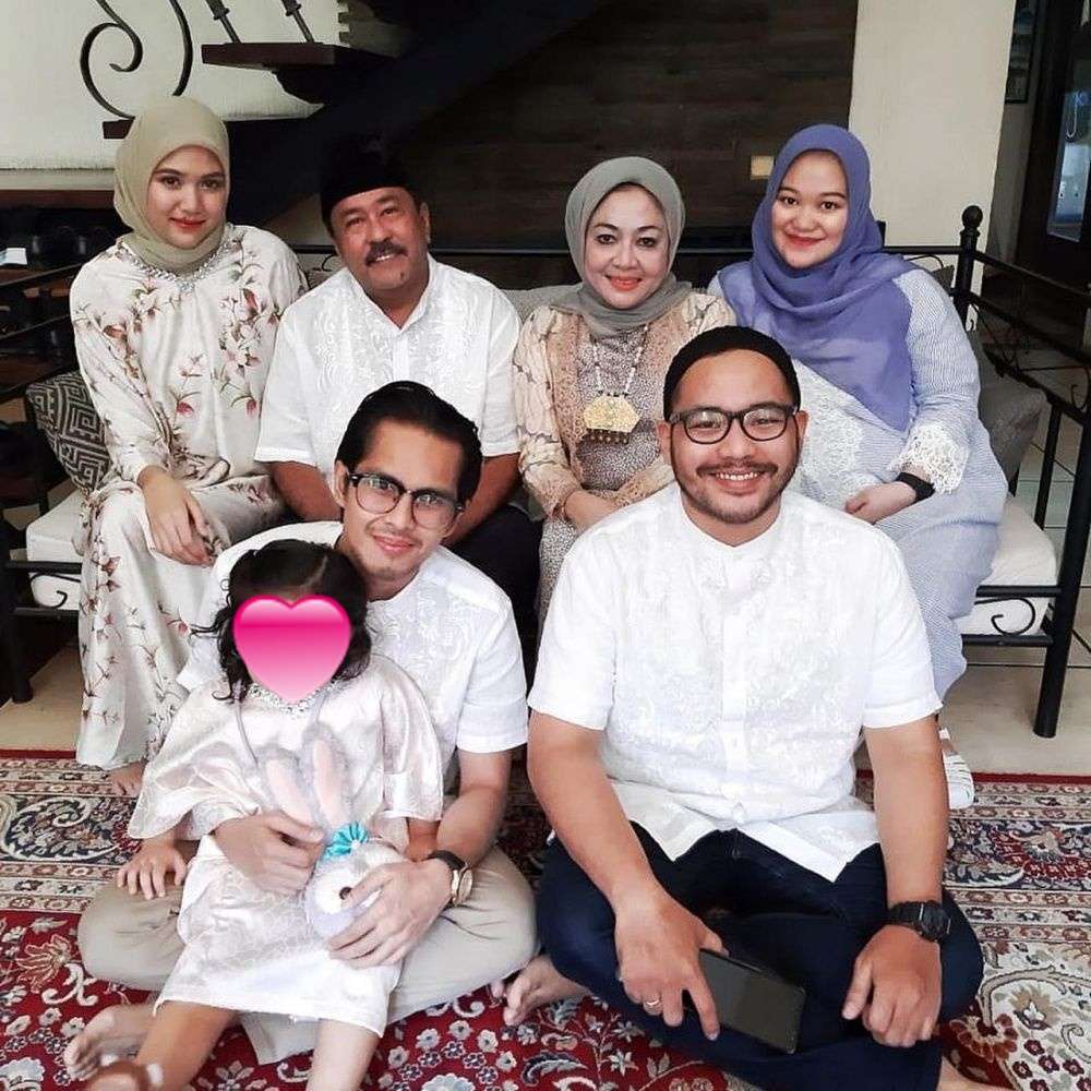 Potret Keluarga Seleb