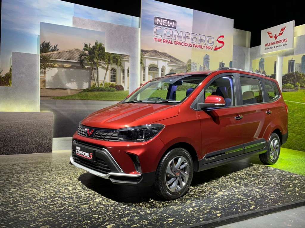 Wuling New Confero S