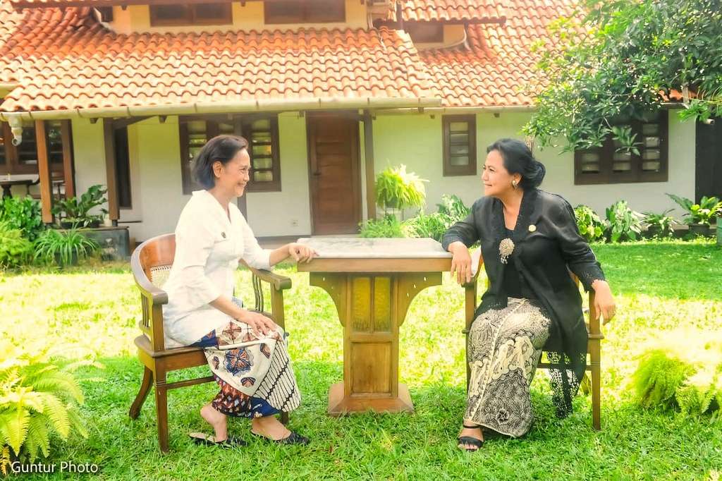 Budaya Berkain Nusantara