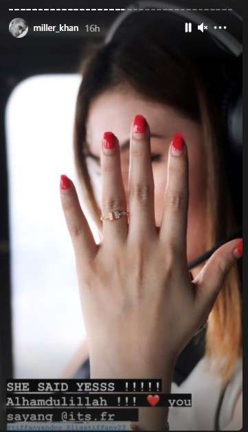 Miller Khan melamar kekasihnya Miller Khan melamar kekasihnya