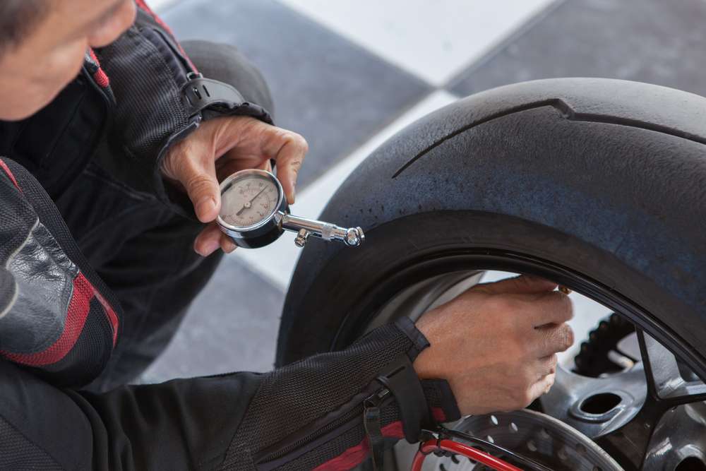 Tekanan Angin Ban Motor