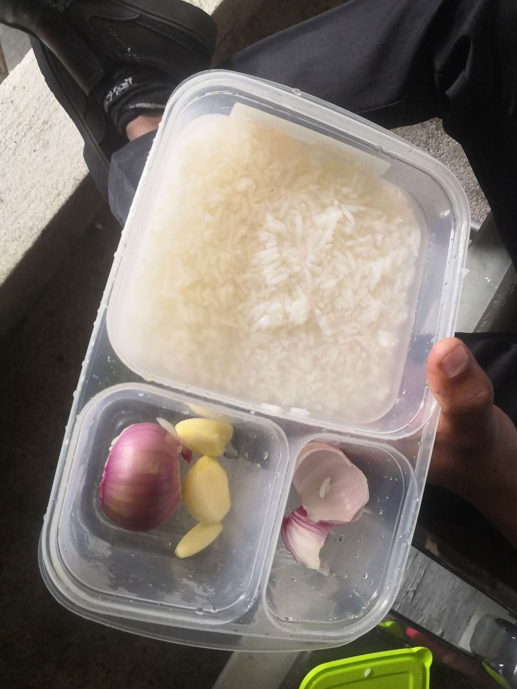 makan siang satpam