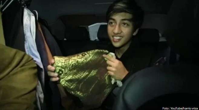 Barang di dalam mobil Rizky Billar