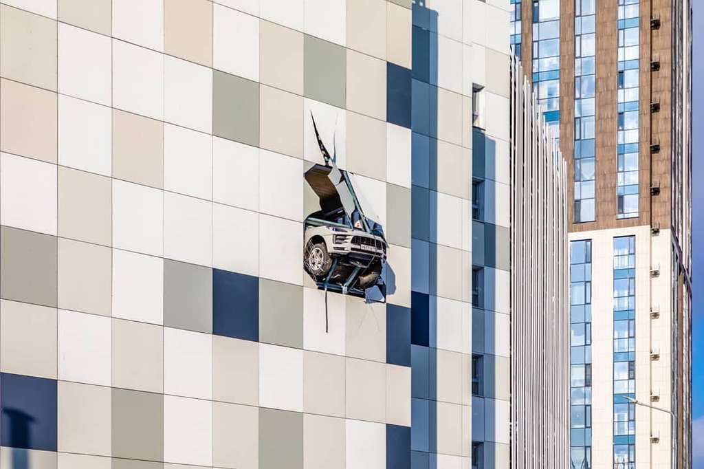 Porsche Macan kecelakaan