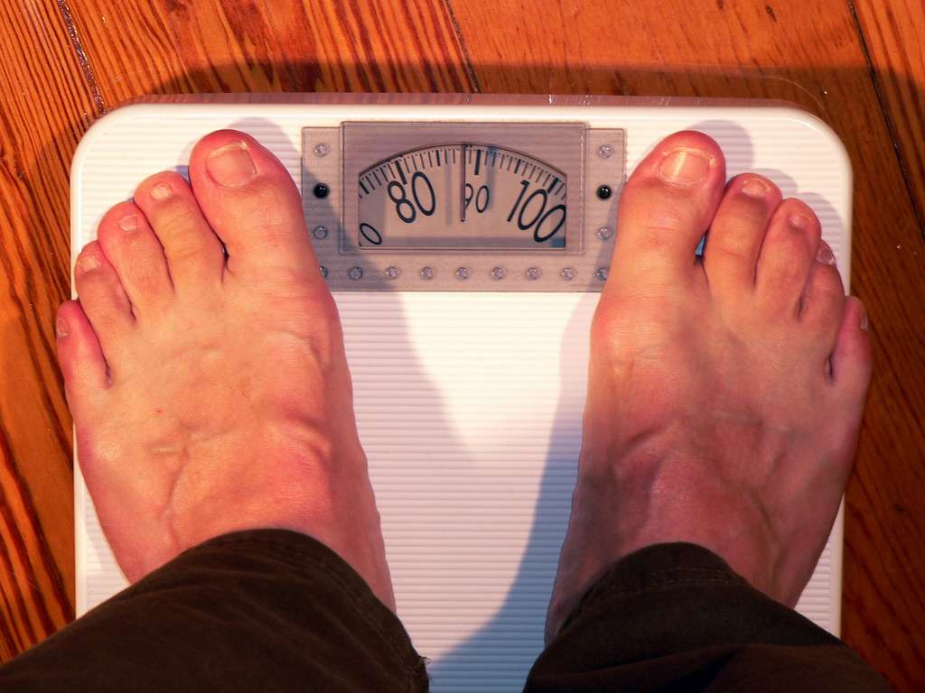Ilustrasi Mengendalikan Berat Badan
