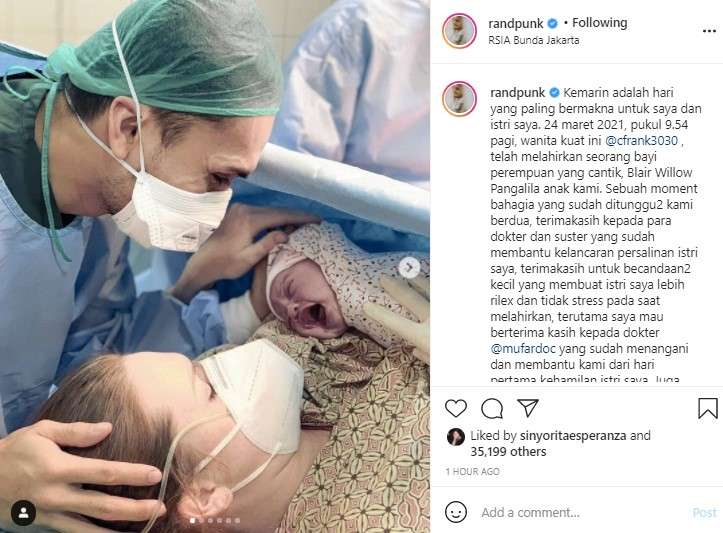 Istri Randy Pangalila melahirkan Istri Randy Pangalila melahirkan