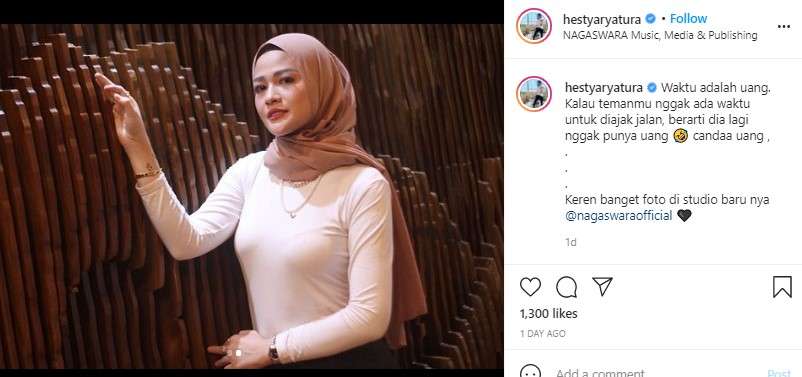 Penampilan Hesty Klepek Klepek