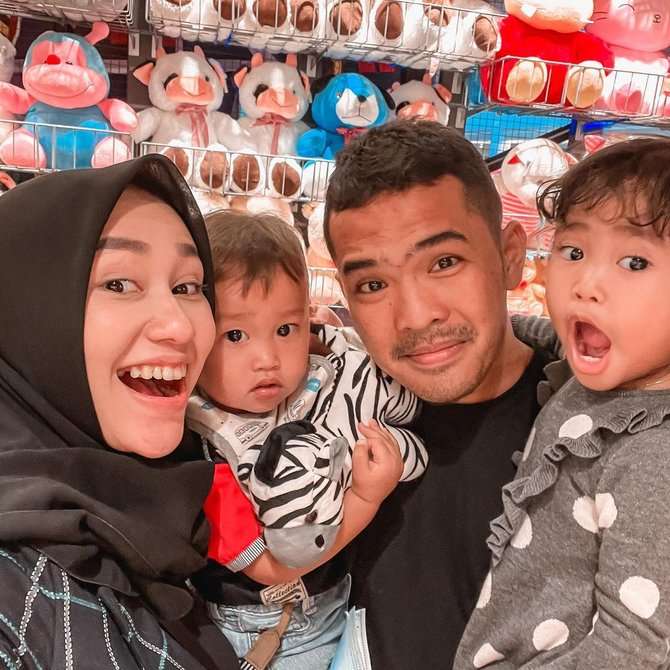 Keluarga Putra Siregar
