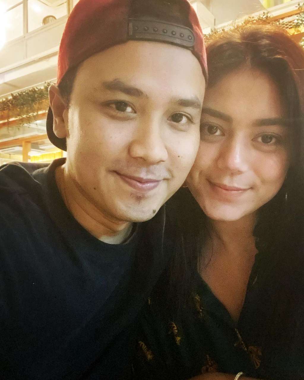 Thalita Latief dan Dennis